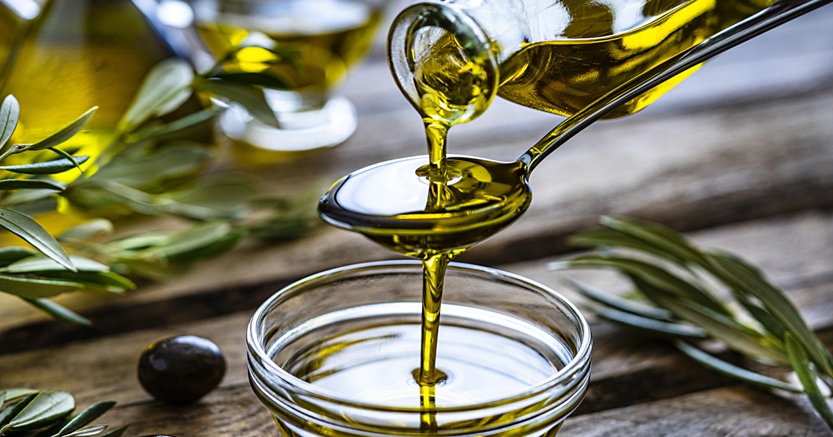Olio extravergine di oliva, tutti i benefici per la salute e la sua azione epigenetica