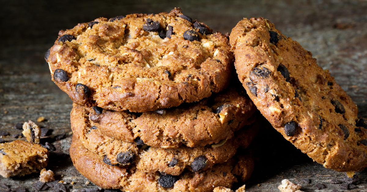 Fiocchi di avena + scaglie di cioccolato + pinoli